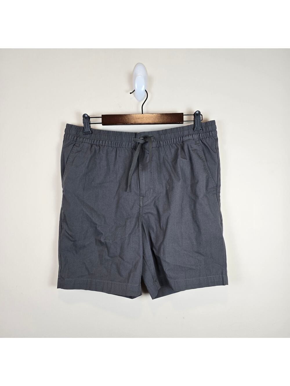 Patagonia Mens Nomader Volley Shorts Size M Forge Grey Drawstring Pockets